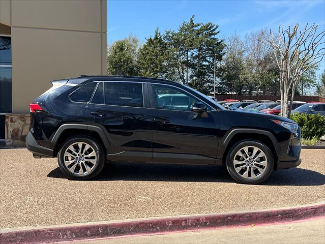 used 2020 Toyota RAV4 car, priced at $27,900
