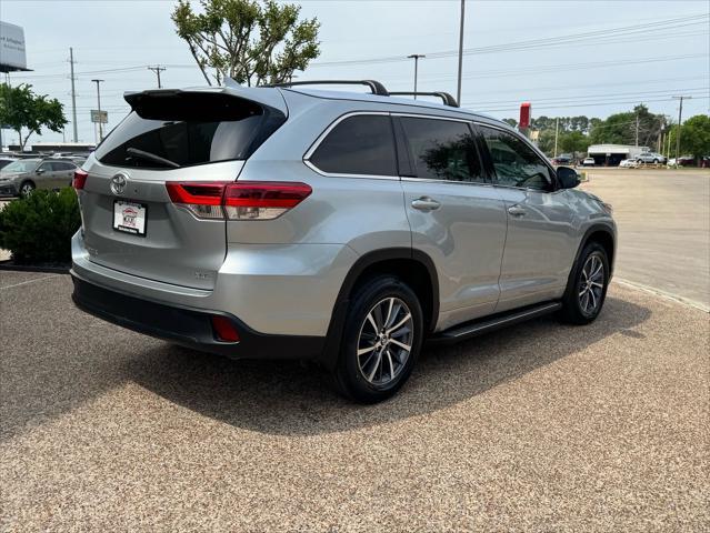used 2018 Toyota Highlander car, priced at $20,900