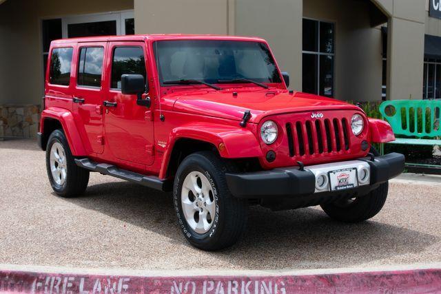 used 2015 Jeep Wrangler Unlimited car, priced at $18,900