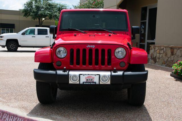 used 2015 Jeep Wrangler Unlimited car, priced at $18,900