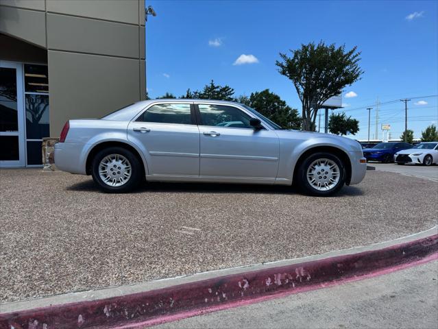 used 2006 Chrysler 300 car, priced at $7,900