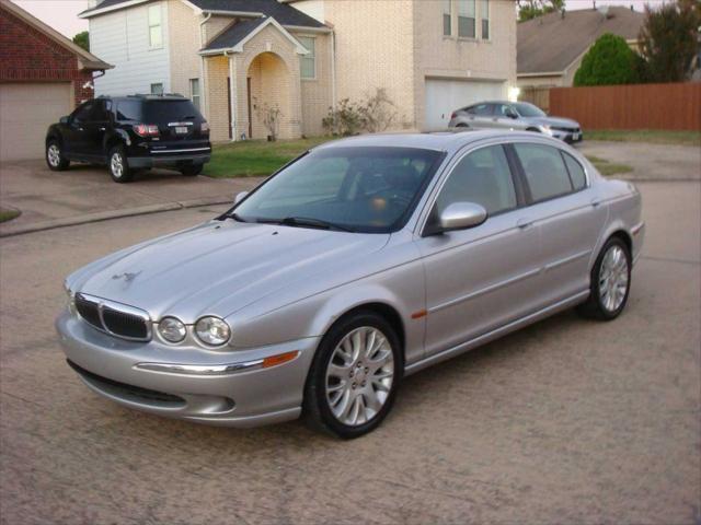 used 2003 Jaguar X-Type car, priced at $3,900