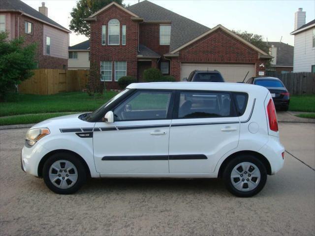 used 2013 Kia Soul car, priced at $4,900