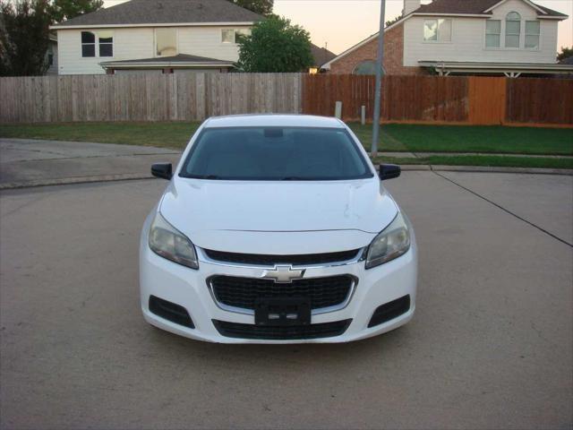 used 2015 Chevrolet Malibu car, priced at $5,900