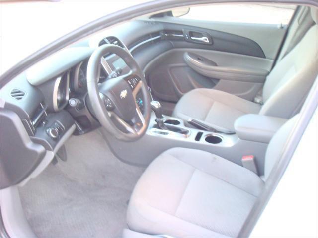 used 2015 Chevrolet Malibu car, priced at $5,900