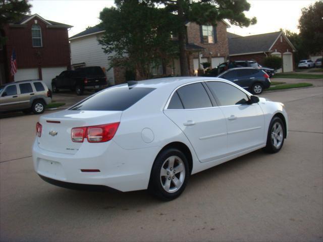 used 2015 Chevrolet Malibu car, priced at $5,900