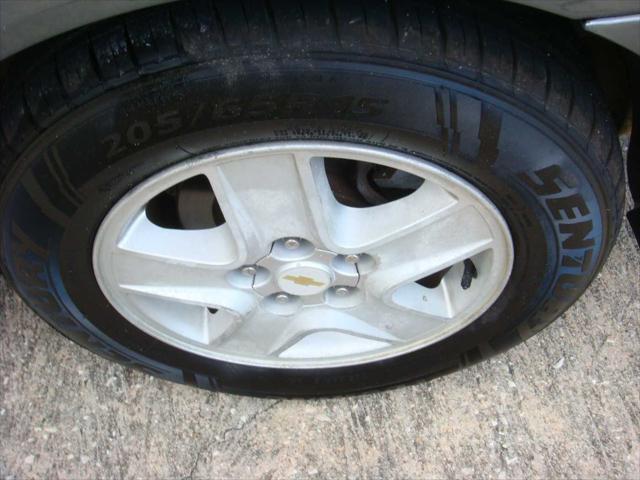 used 2005 Chevrolet Malibu car, priced at $3,995