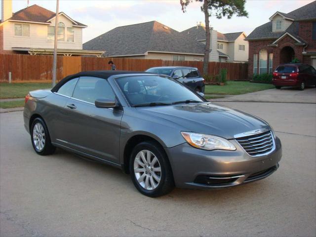 used 2012 Chrysler 200 car, priced at $4,495