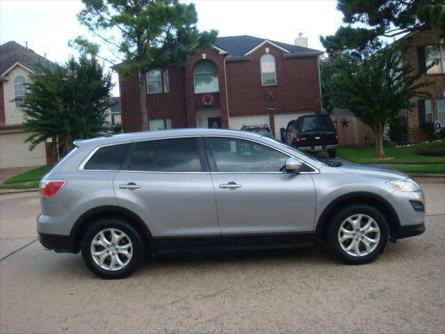 used 2011 Mazda CX-9 car, priced at $5,495