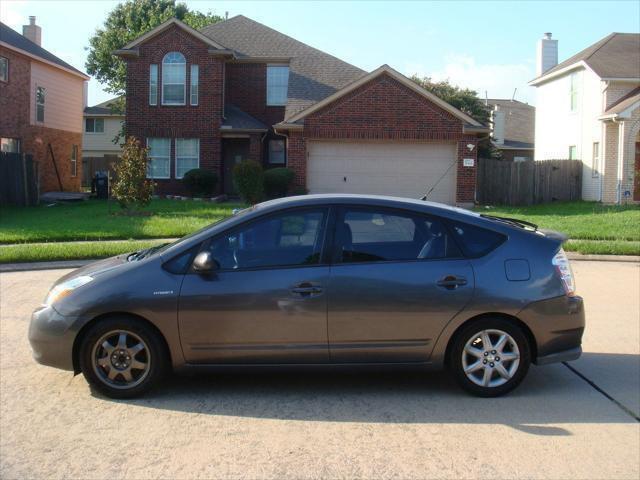 used 2008 Toyota Prius car, priced at $4,995