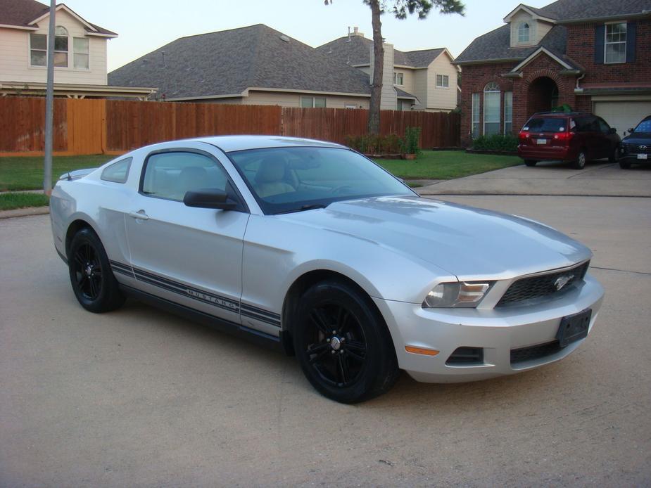 used 2010 Ford Mustang car, priced at $5,900