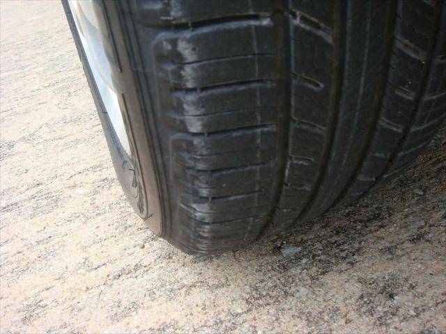 used 1995 Dodge Caravan car, priced at $3,995