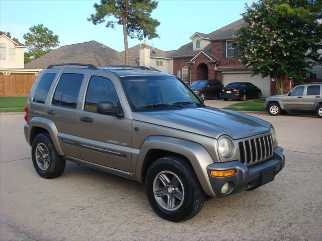 used 2004 Jeep Liberty car, priced at $3,995