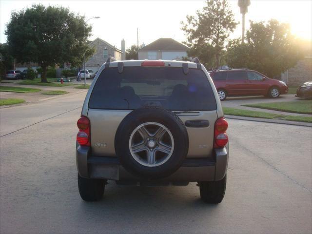 used 2004 Jeep Liberty car, priced at $3,995