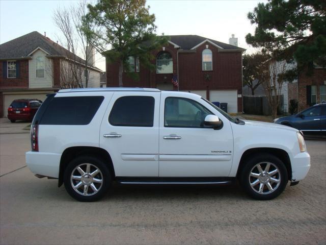 used 2007 GMC Yukon car, priced at $5,995