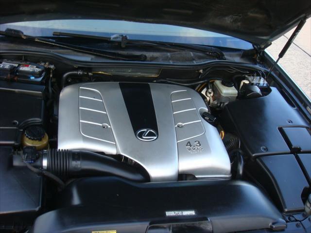 used 2002 Lexus LS 430 car, priced at $3,900