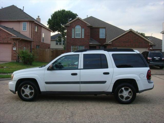 used 2005 Chevrolet TrailBlazer EXT car, priced at $4,495