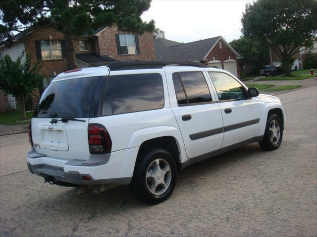 used 2005 Chevrolet TrailBlazer EXT car, priced at $4,495