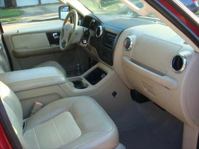 used 2006 Ford Expedition car, priced at $4,995