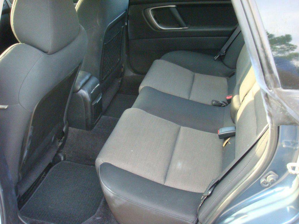 used 2005 Subaru Outback car, priced at $2,995