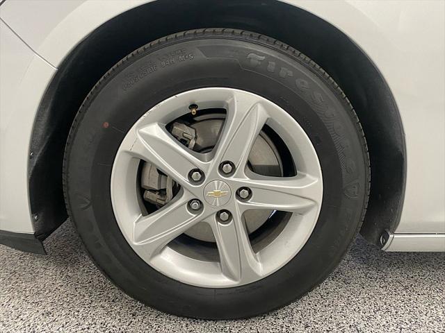 used 2020 Chevrolet Malibu car, priced at $13,891