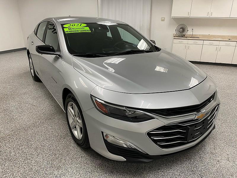 used 2021 Chevrolet Malibu car, priced at $13,991