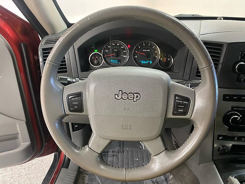 used 2007 Jeep Grand Cherokee car, priced at $4,691