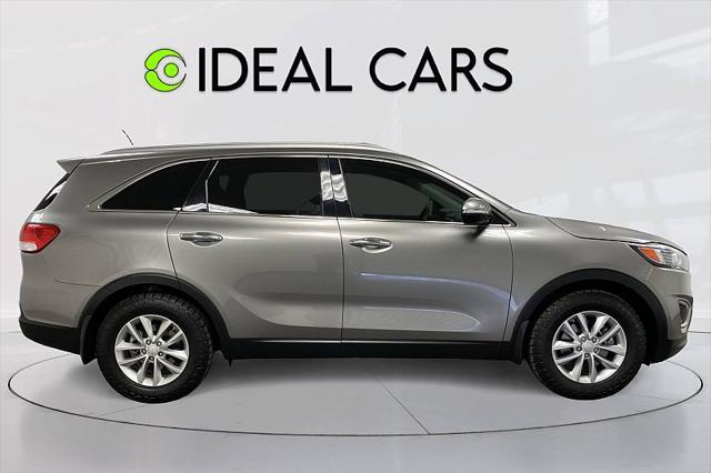 used 2018 Kia Sorento car, priced at $12,491