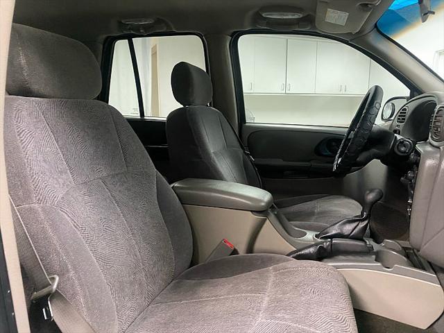 used 2004 Chevrolet TrailBlazer car, priced at $3,991