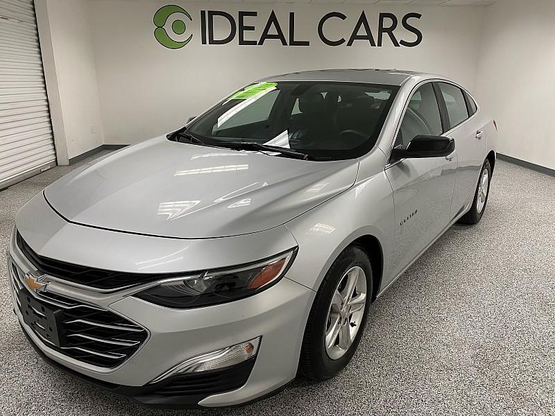 used 2021 Chevrolet Malibu car, priced at $12,891