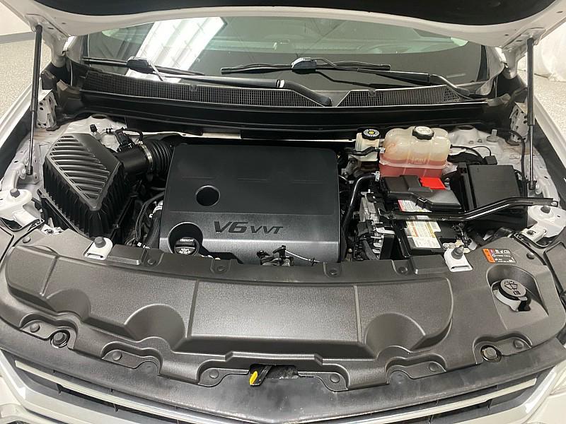 used 2021 Chevrolet Traverse car, priced at $22,491