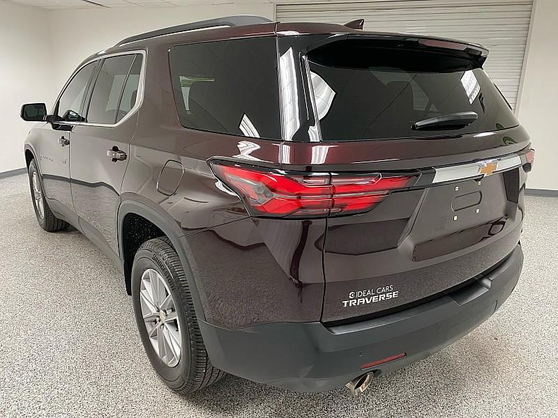 used 2022 Chevrolet Traverse car, priced at $22,991