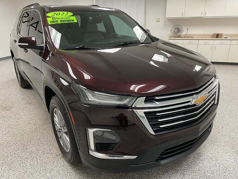used 2022 Chevrolet Traverse car, priced at $22,991