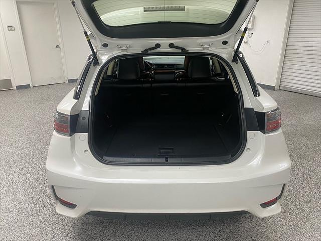 used 2014 Lexus CT 200h car, priced at $13,491