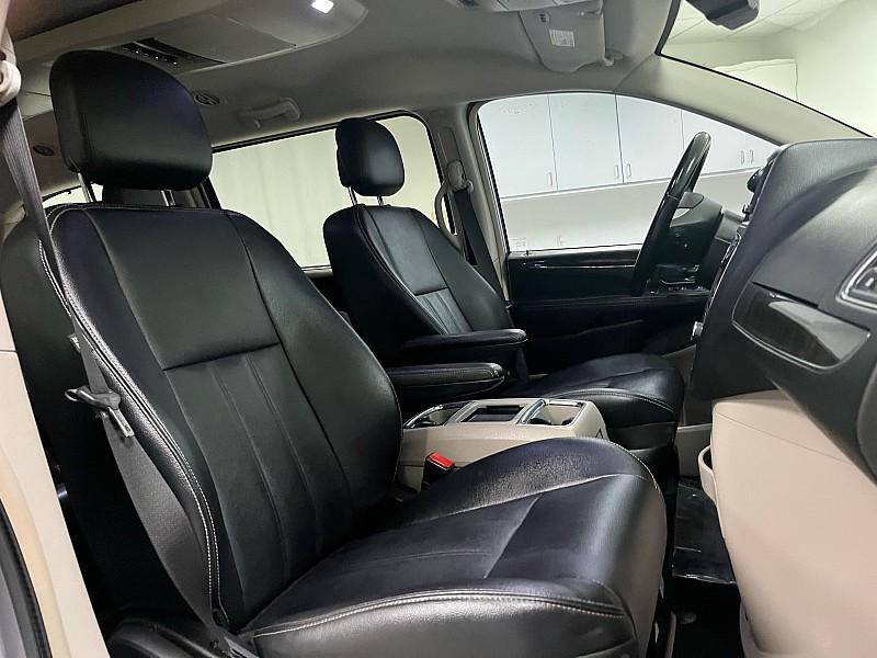 used 2014 Chrysler Town & Country car, priced at $3,791