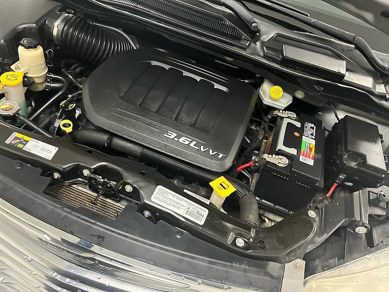 used 2014 Chrysler Town & Country car, priced at $3,791