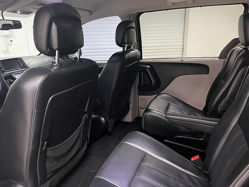 used 2014 Chrysler Town & Country car, priced at $3,791