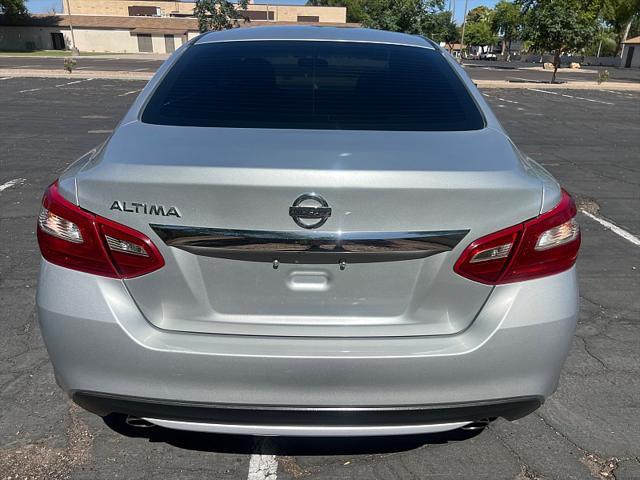 used 2018 Nissan Altima car