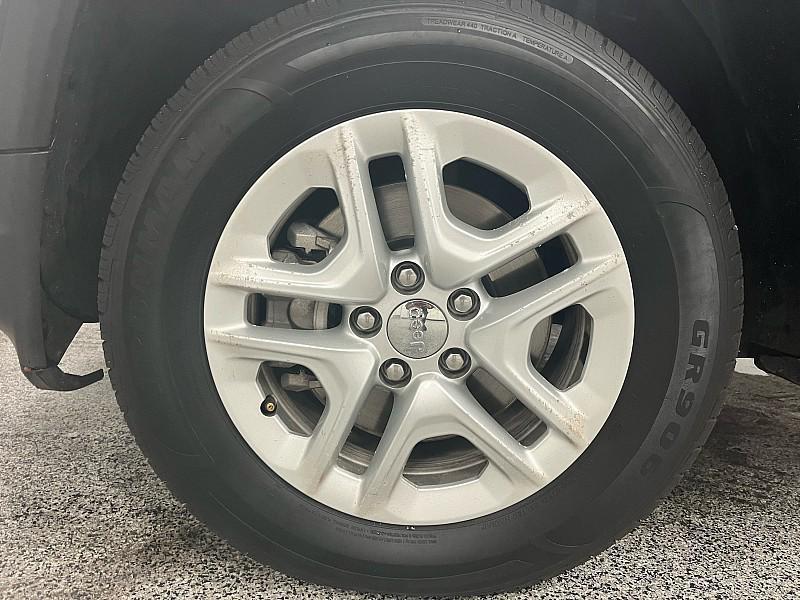 used 2021 Jeep Compass car, priced at $16,491