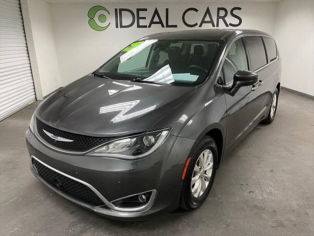 used 2019 Chrysler Pacifica car, priced at $15,991