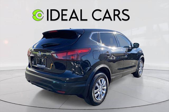 used 2019 Nissan Rogue Sport car, priced at $11,491