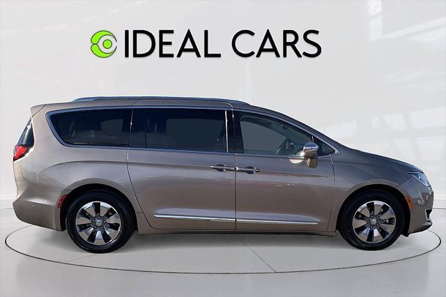 used 2018 Chrysler Pacifica Hybrid car, priced at $14,491