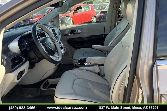 used 2018 Chrysler Pacifica Hybrid car, priced at $14,491