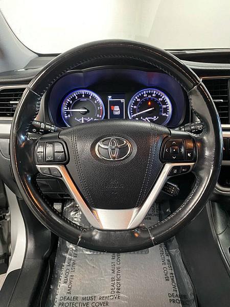 used 2017 Toyota Highlander car, priced at $19,891