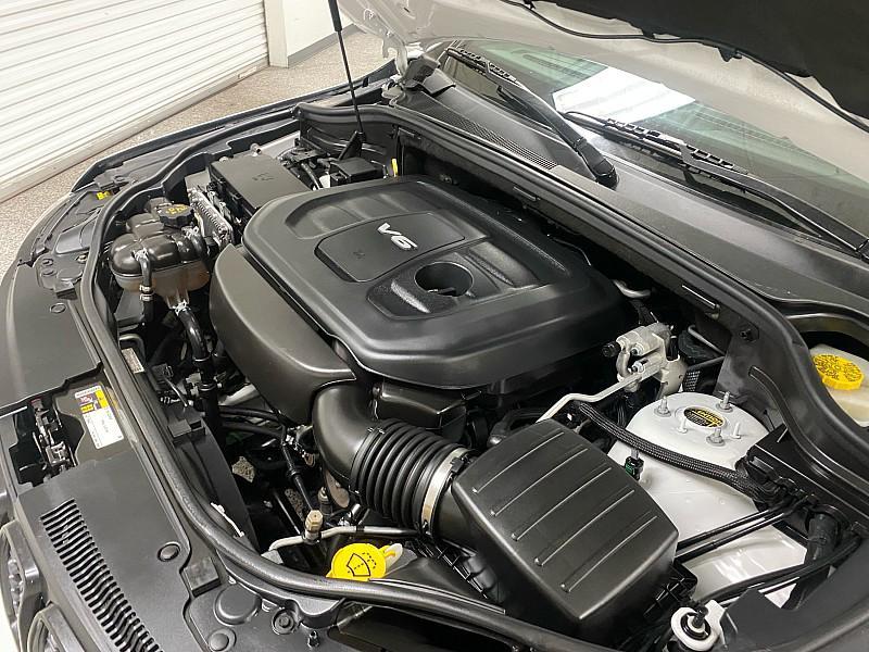 used 2019 Jeep Grand Cherokee car, priced at $15,491