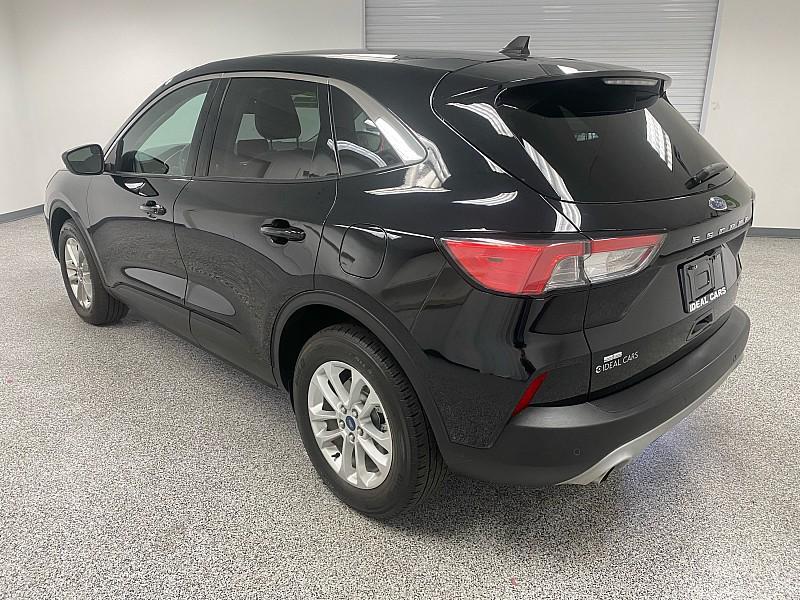 used 2022 Ford Escape car, priced at $13,991