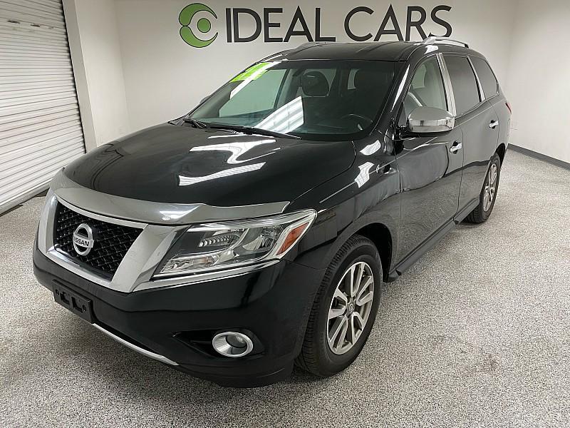 used 2015 Nissan Pathfinder car, priced at $6,491