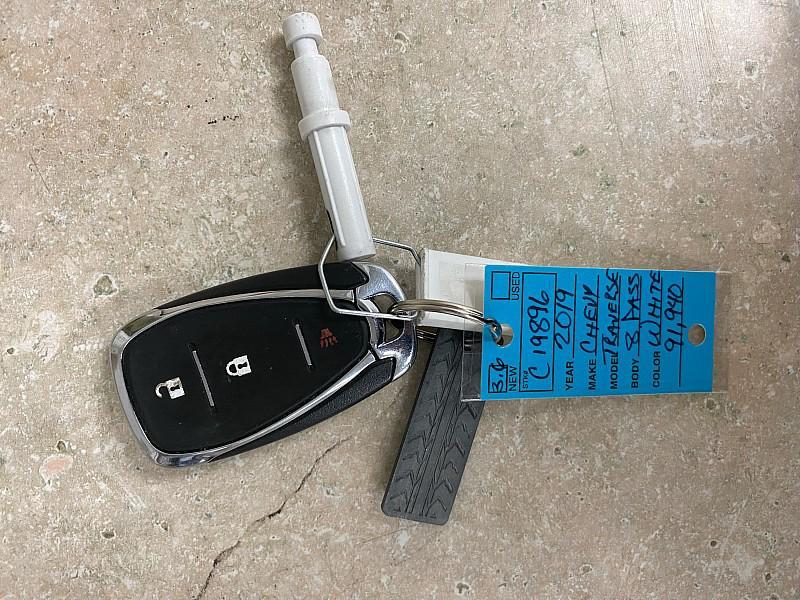 used 2019 Chevrolet Traverse car, priced at $15,491