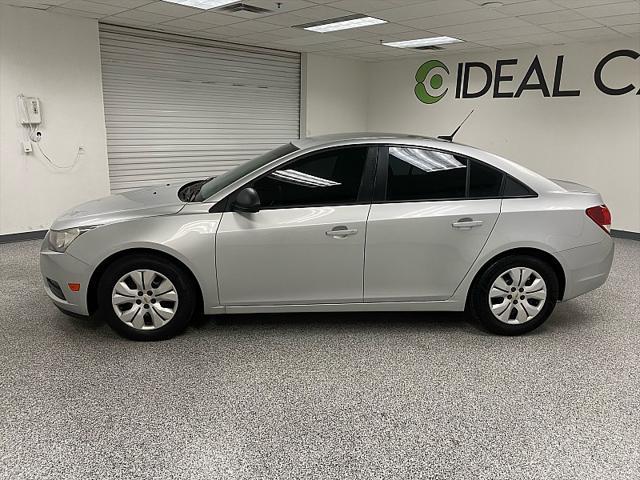 used 2014 Chevrolet Cruze car, priced at $5,491