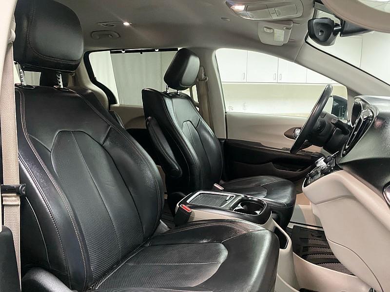 used 2017 Chrysler Pacifica car, priced at $11,791